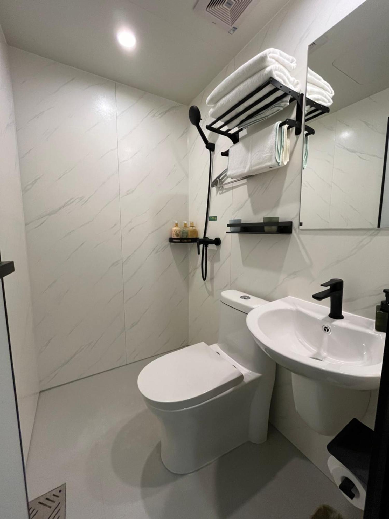 Beijing Dongdan Hotel Near Wangfujing Street,Tian'Anmen Square,The Forbidden City,Free Self-Service Laundry Room Exterior foto